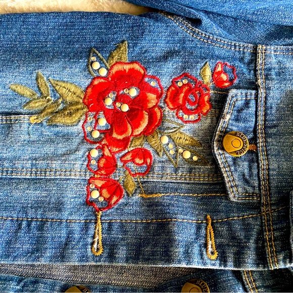 Jean jacket for girl - Picture 3 of 4